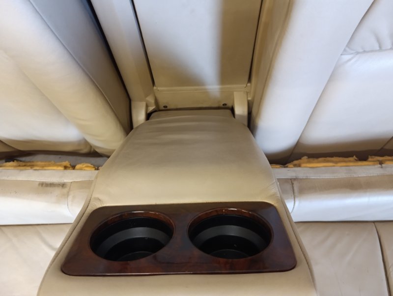 Сиденье салонное