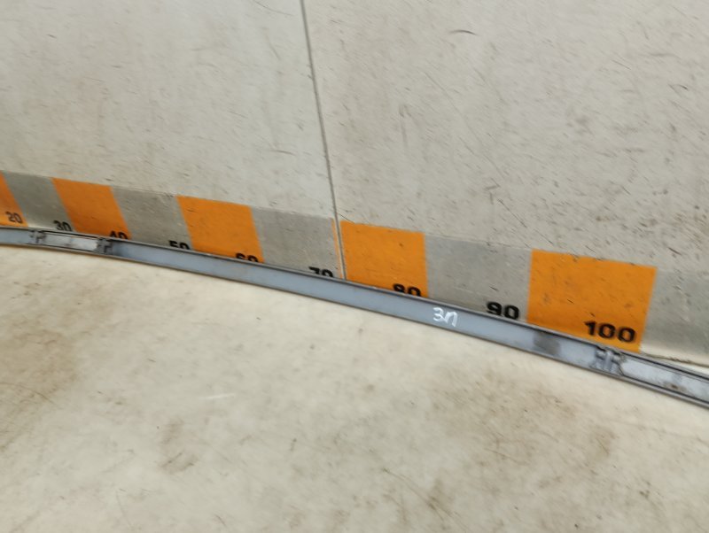 Молдинг крыши правый