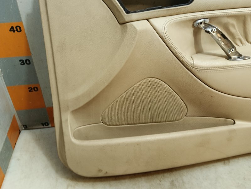 Обшивка двери