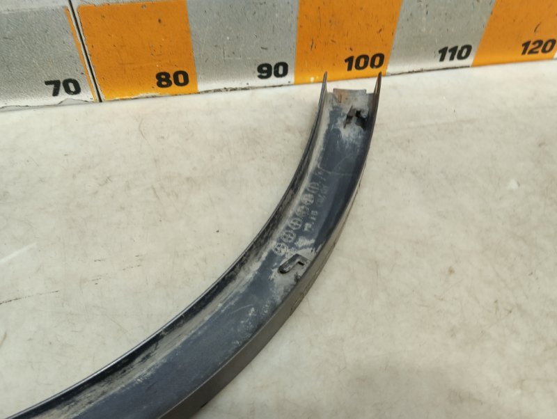 Накладка заднего крыла правого