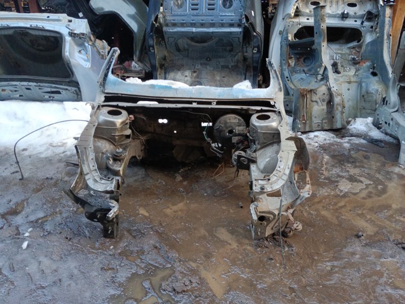 Кузовной элемент