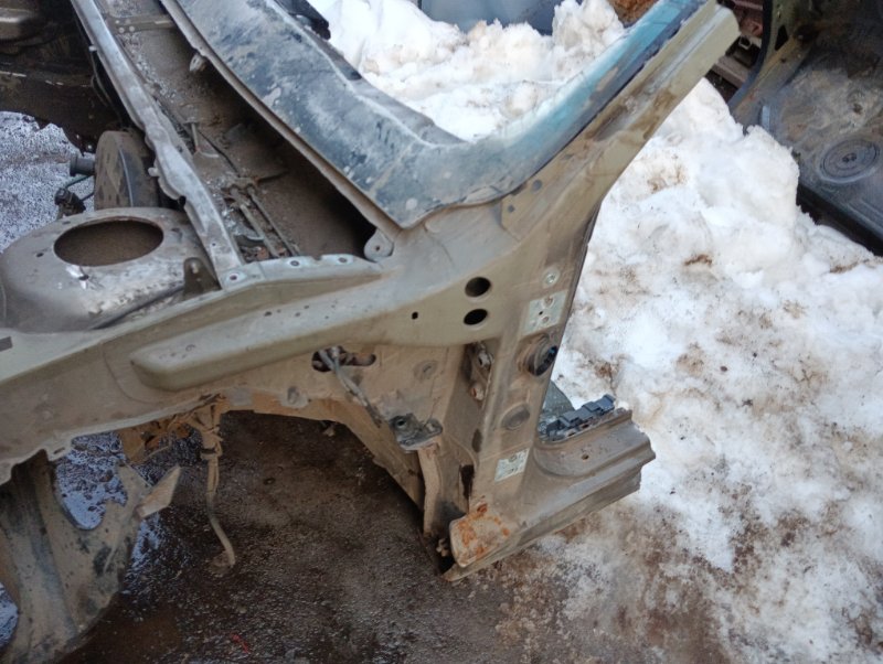 Кузовной элемент