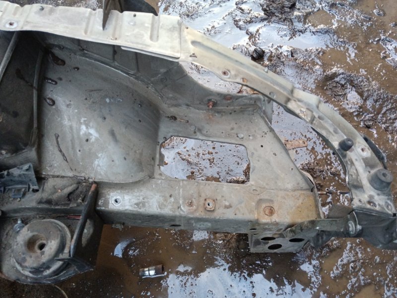 Лонжерон передний левый