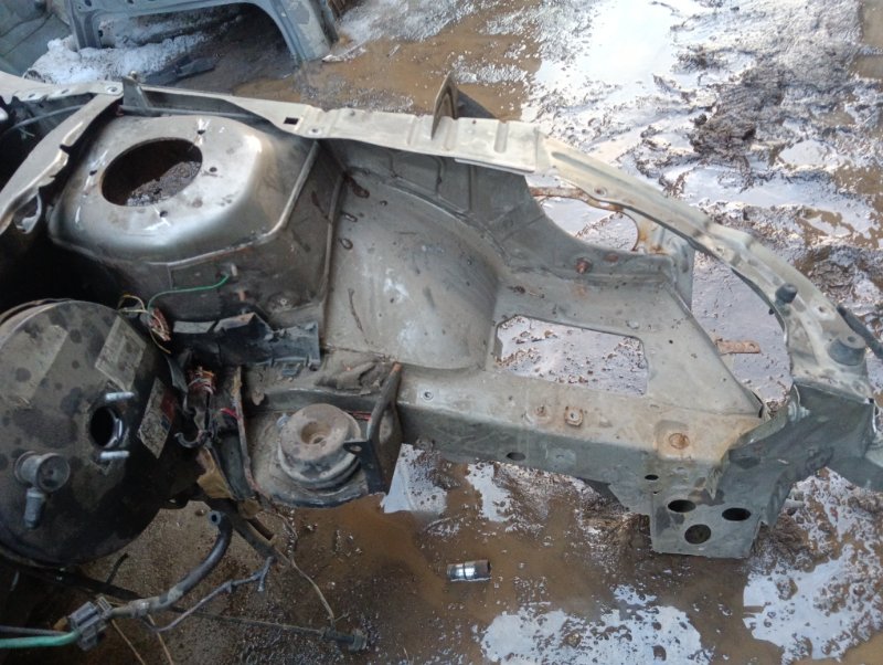 Лонжерон передний левый