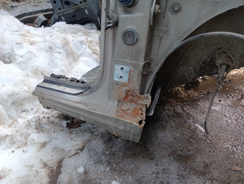 Лонжерон передний правый