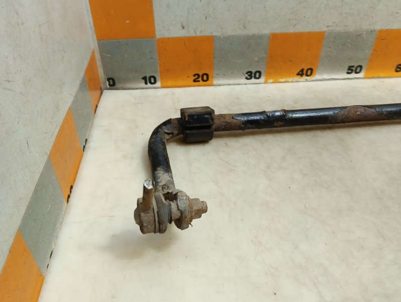 Стабилизатор задний