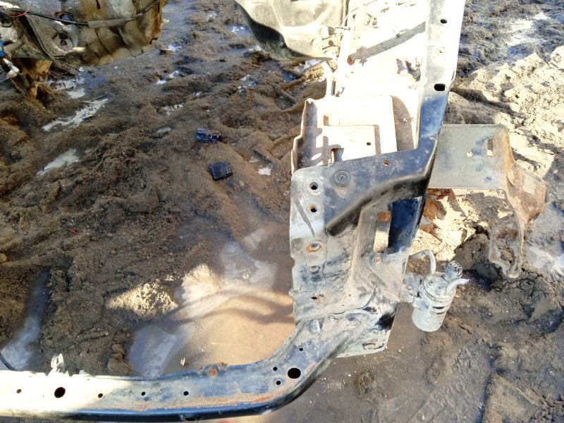 Лонжерон передний левый