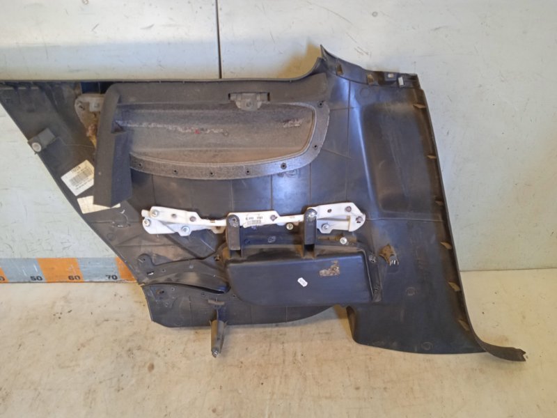 Обшивка кузова