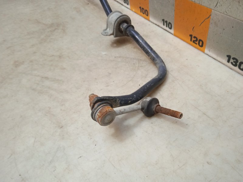 Стабилизатор задний