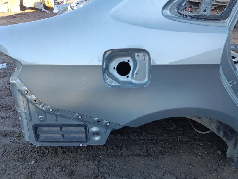 Кузовной элемент