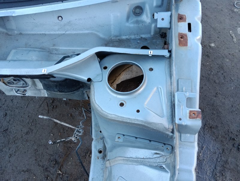 Лонжерон передний левый