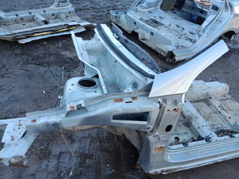 Лонжерон передний левый