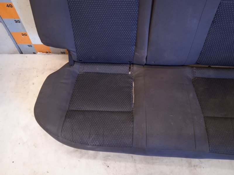 Сиденье салонное