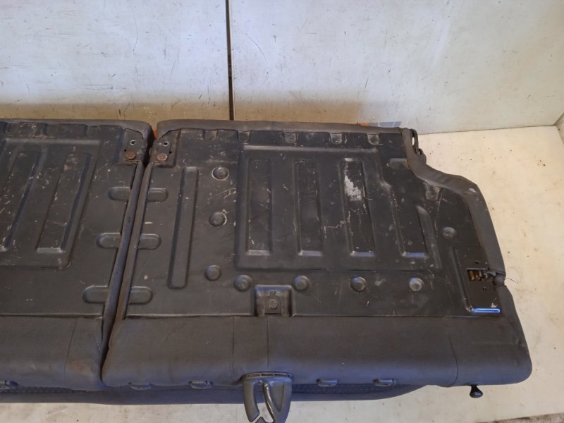 Сиденье салонное