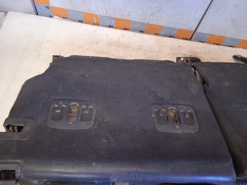 Сиденье салонное