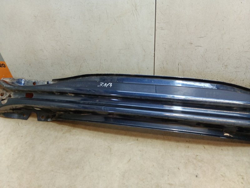 Усилитель заднего бампера