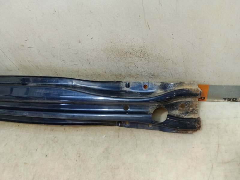 Усилитель заднего бампера