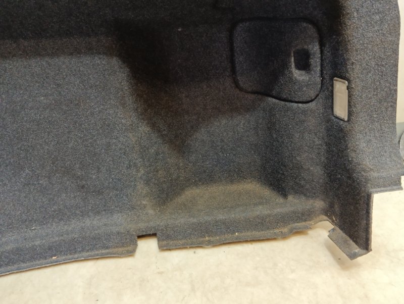 Обшивка багажника