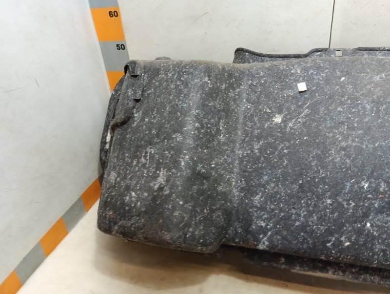 Обшивка багажника