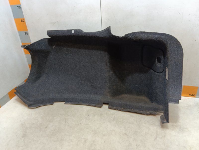 Обшивка багажника