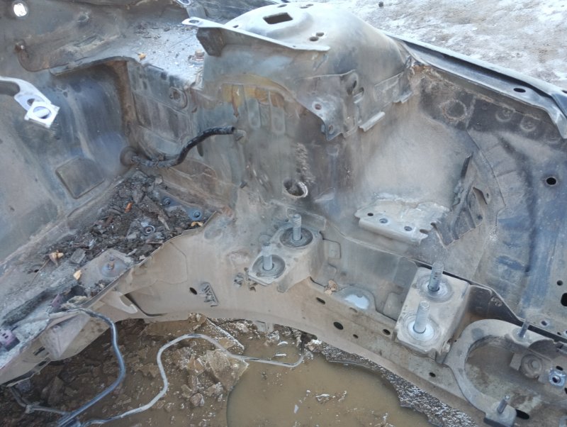 Лонжерон передний левый