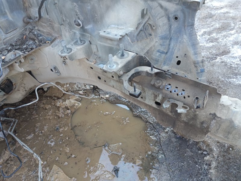 Лонжерон передний левый