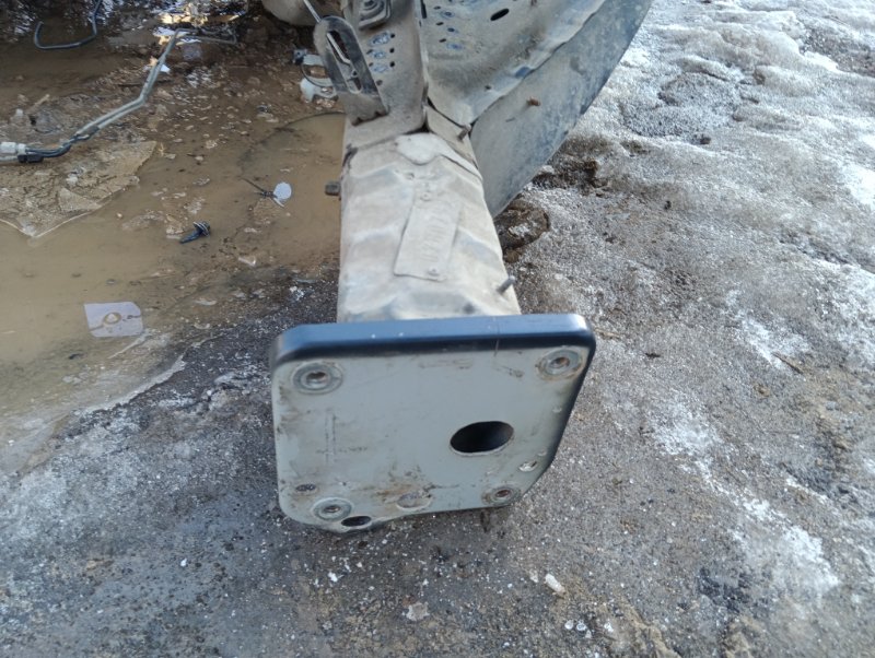 Лонжерон передний левый