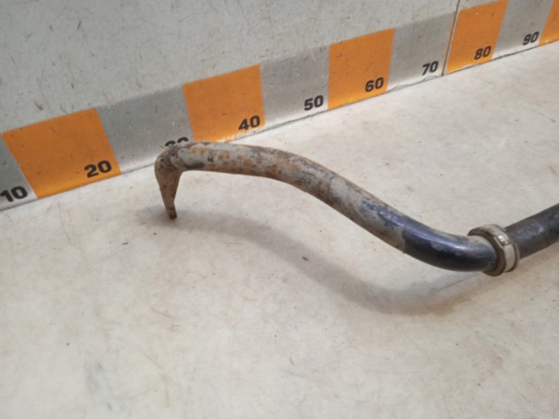 Стабилизатор передний