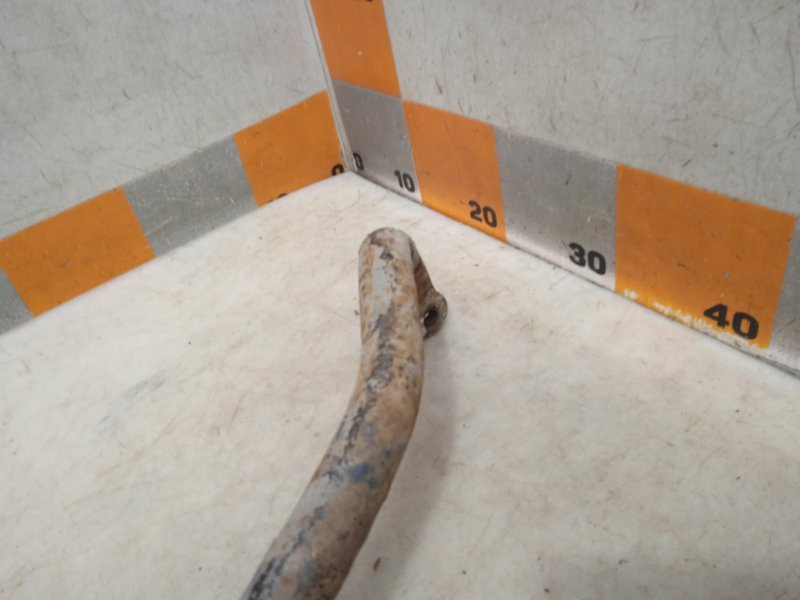 Стабилизатор передний