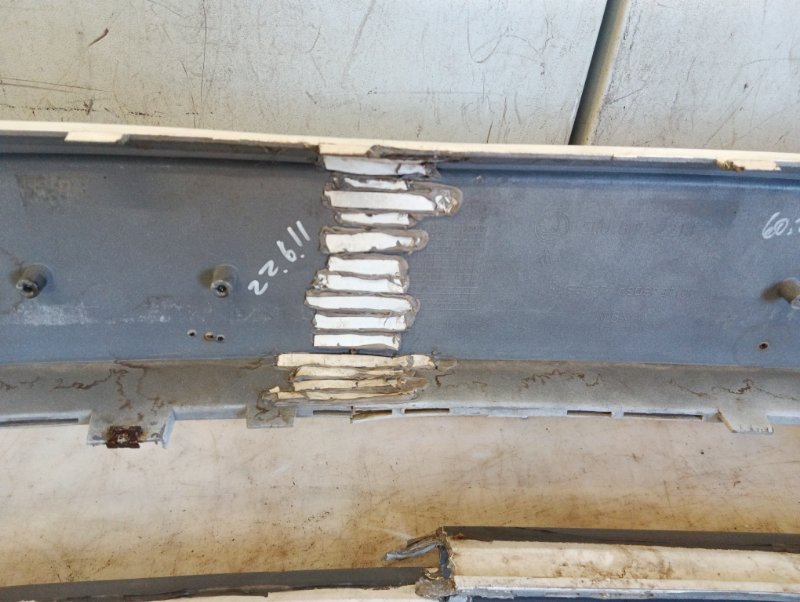 Бампер передний