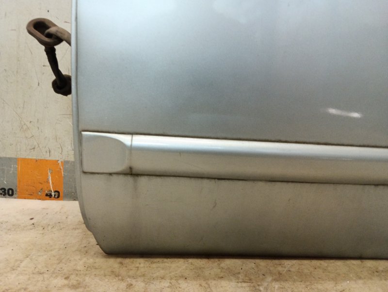 Дверь задняя левая