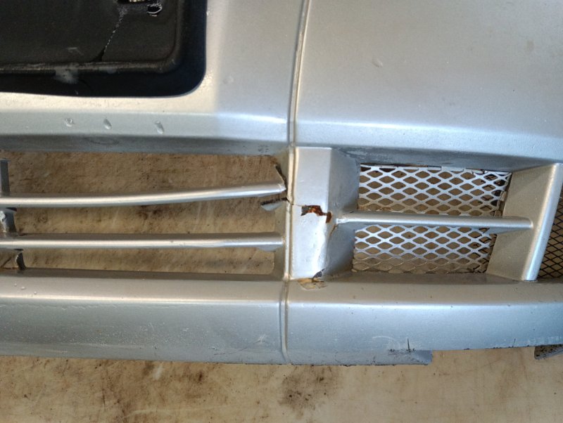 Бампер передний