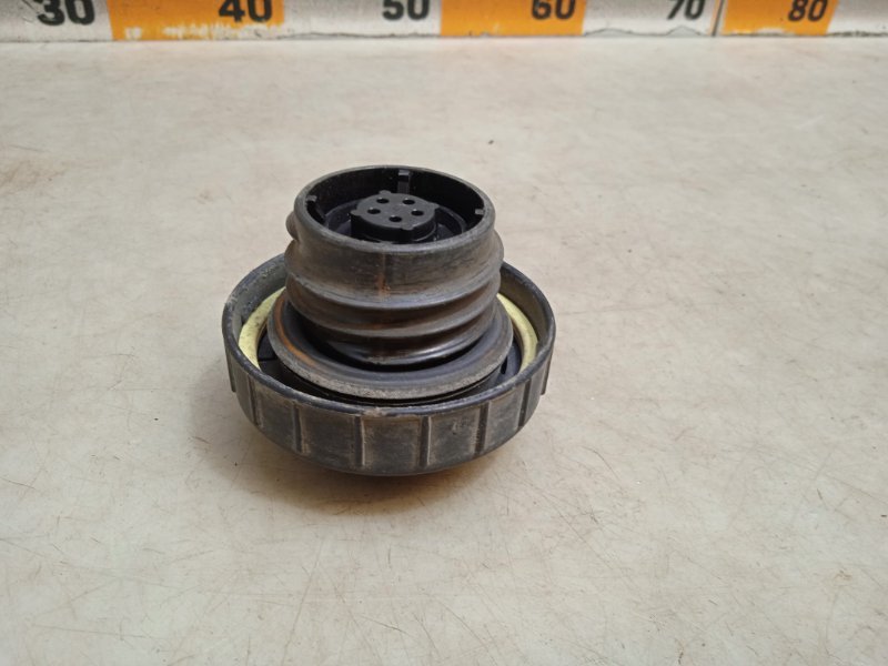 Крышка бензобака