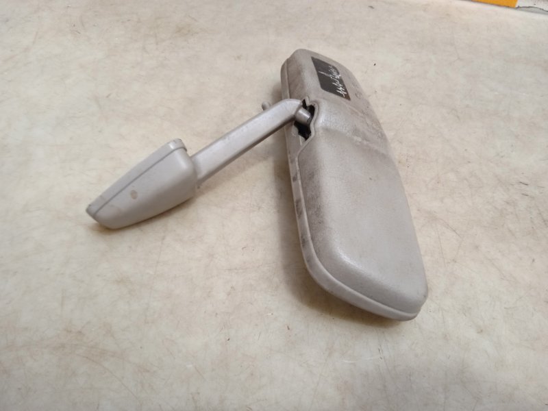 Зеркало заднего вида