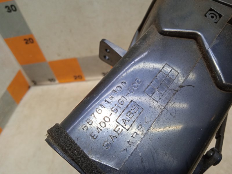 Дефлектор воздушный