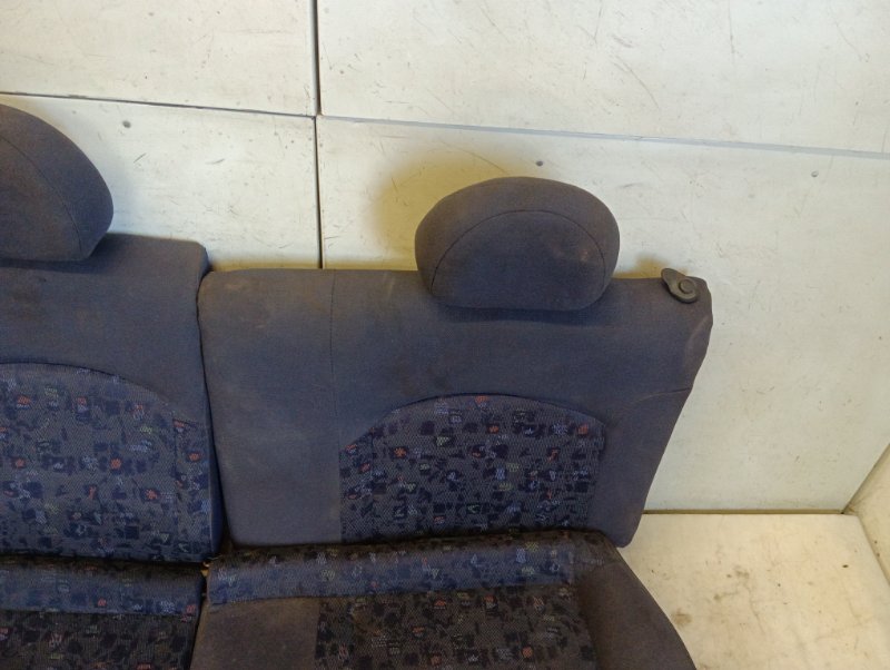 Сиденье салонное