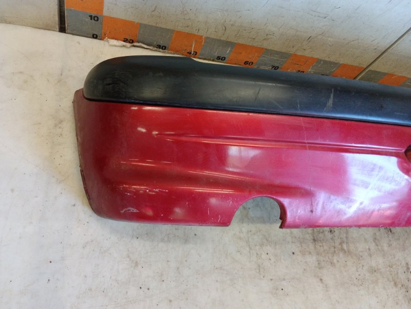 Бампер задний