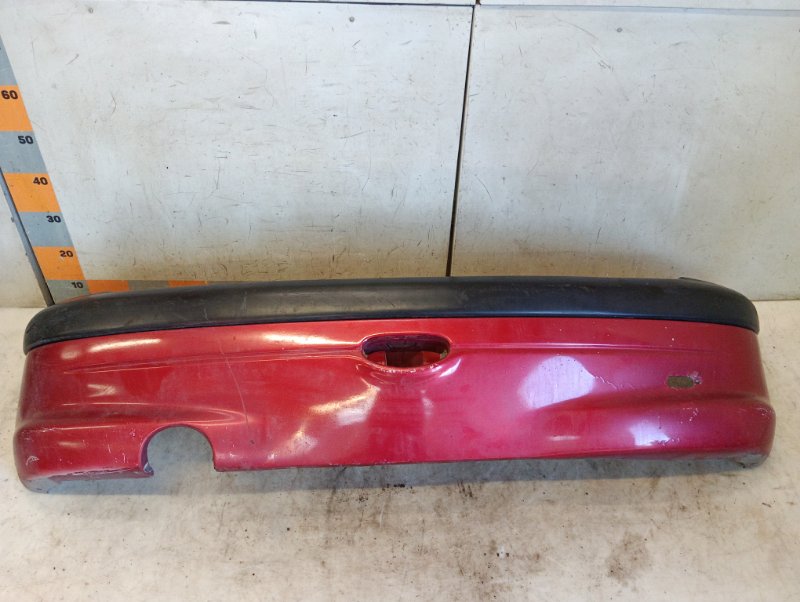 Бампер задний