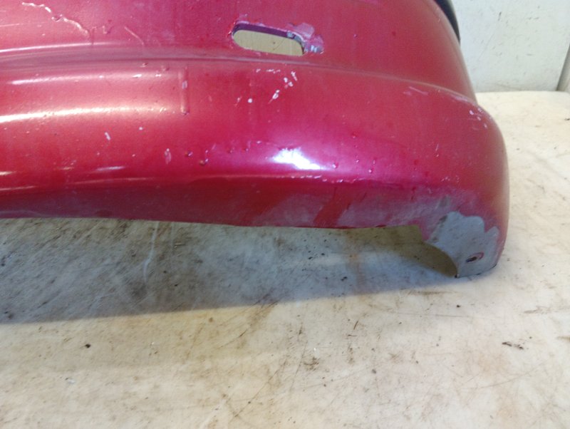 Бампер задний