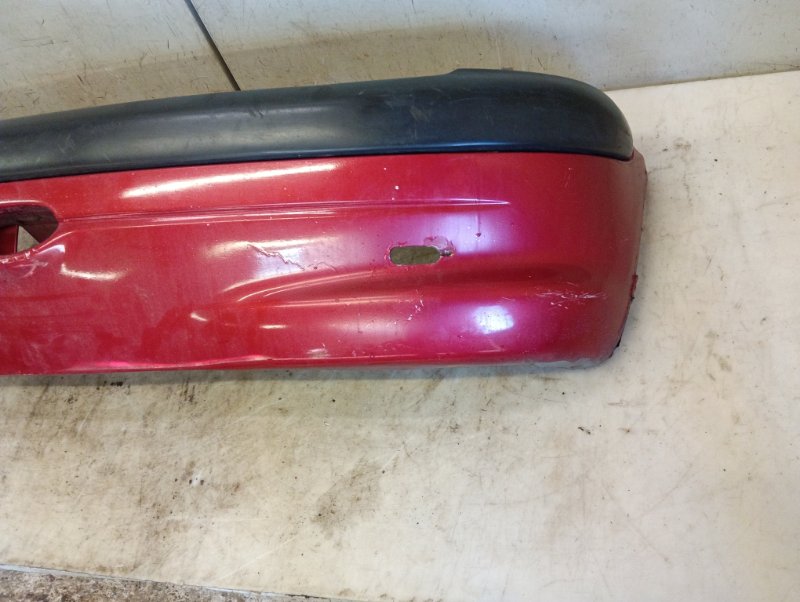 Бампер задний