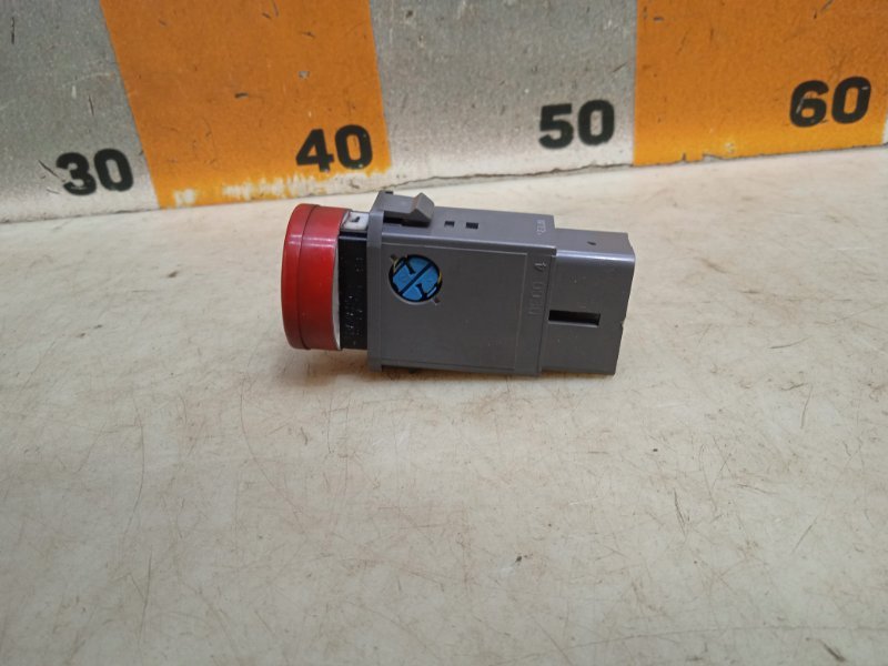 Кнопка аварийной остановки