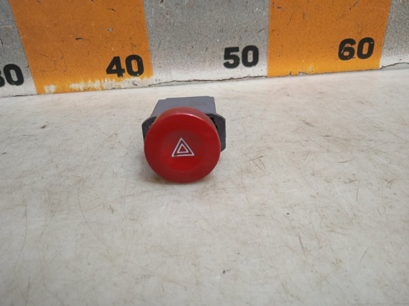 Кнопка аварийной остановки