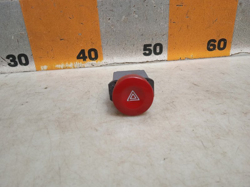 Кнопка аварийной остановки