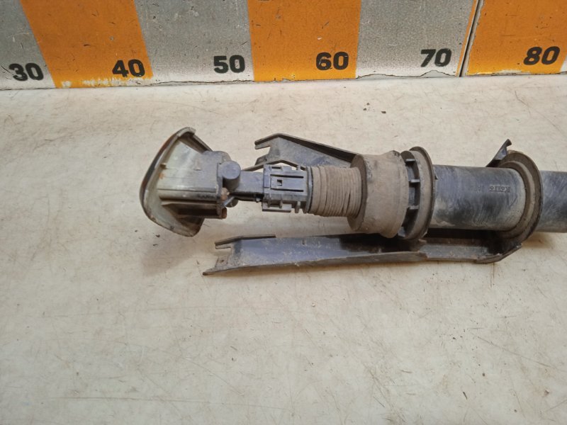 Форсунка омывателя фары