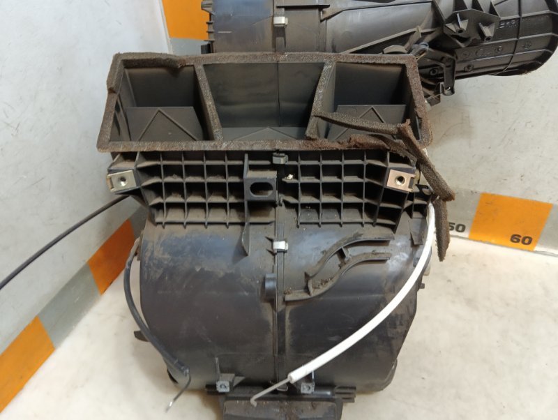 Корпус отопителя