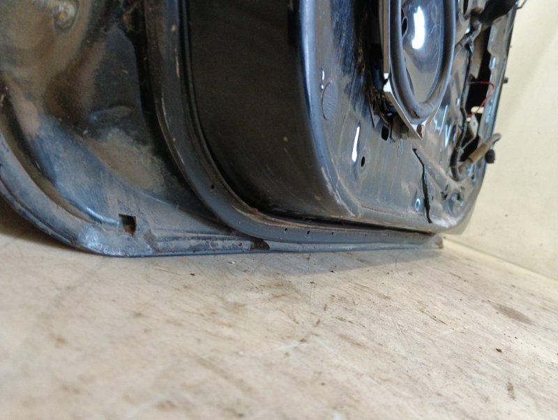 Дверь передняя правая