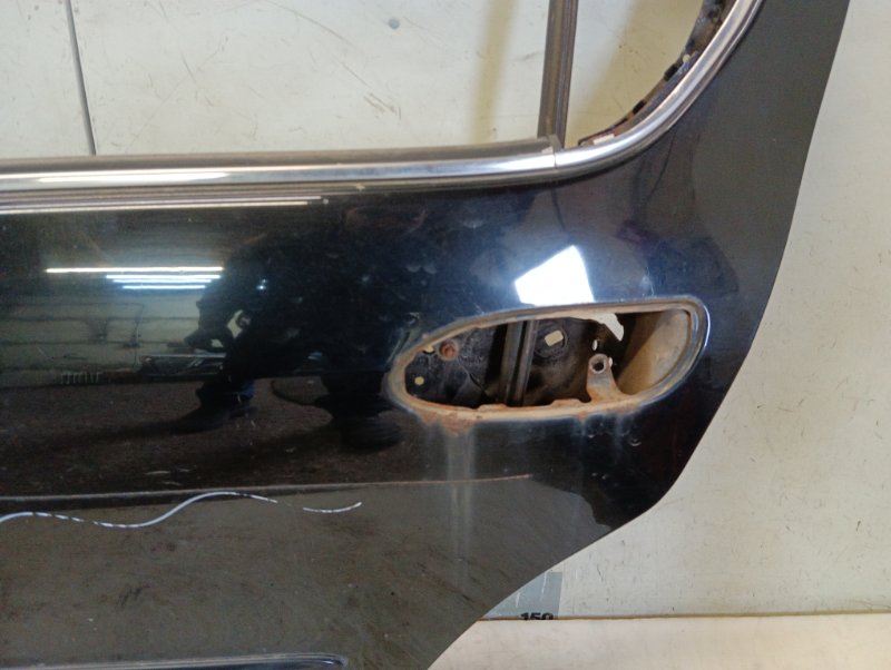 Дверь задняя левая