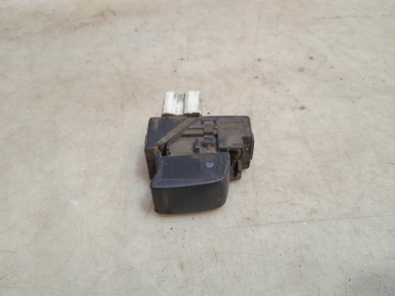 Кнопка стеклоподъемника