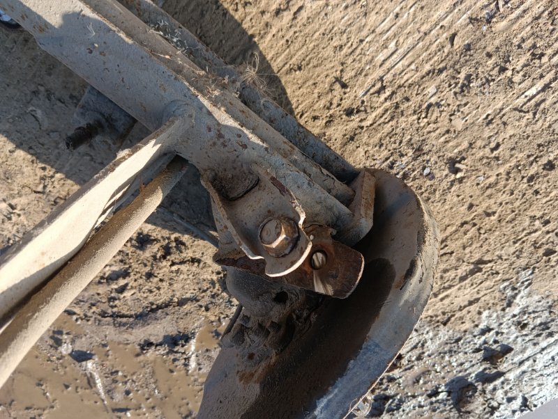 Балка задняя