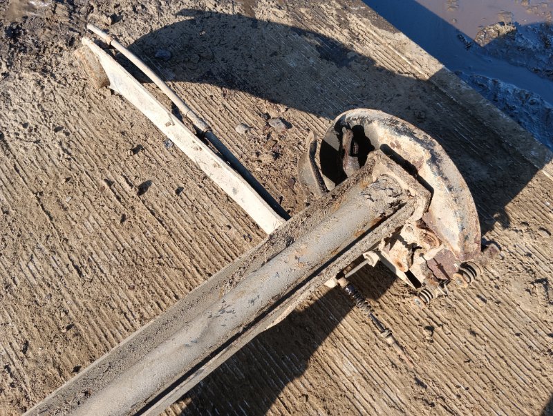 Балка задняя